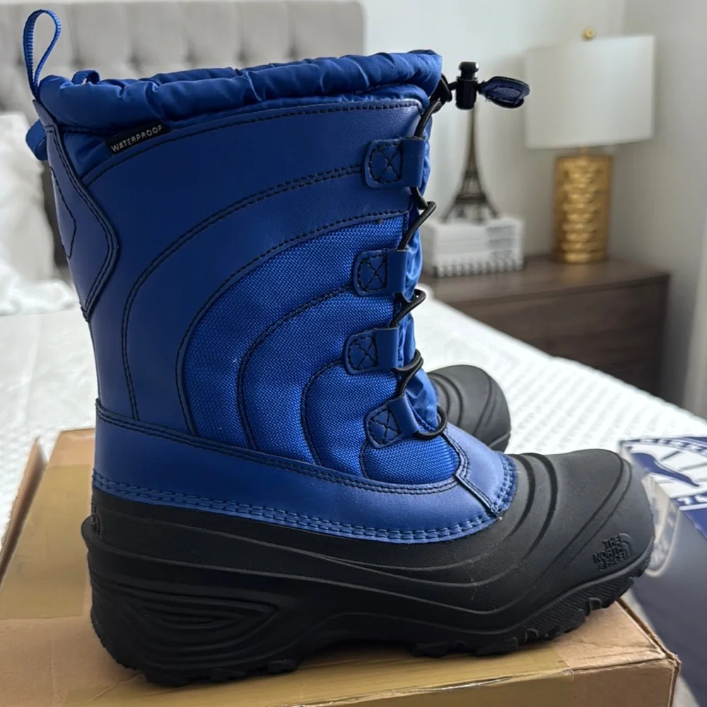 The North Face Kids' Blue Waterproof Winter Boots